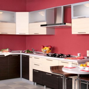 Cuisine peint en rouge