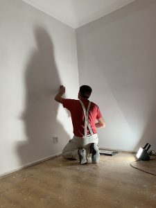 Service de peintre interieur et exterieur, peinture en bâtiment, tireur de joint, pose de gypse, teinture, decapage, vernis et beaucoup plus à Québec, Levis et ses environs / Peintre Marcel Nault